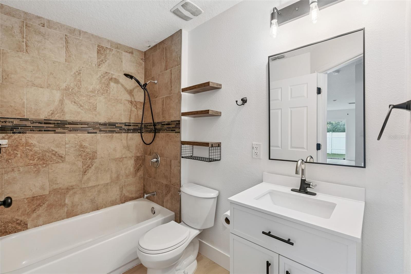 OAK LEVEL HEIGHTS - Residential Lease