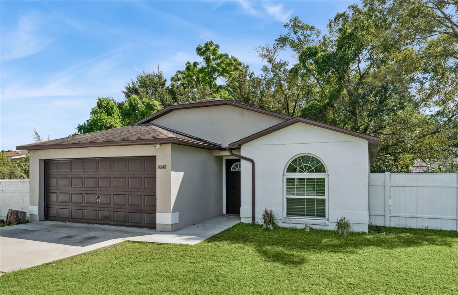 OAK LEVEL HEIGHTS - Residential Lease