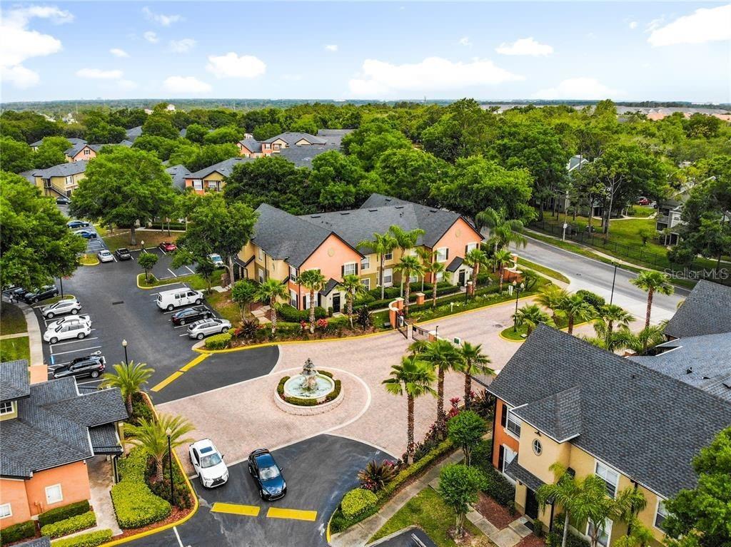 FOUNTAINS/METRO WEST CONDO - Residential