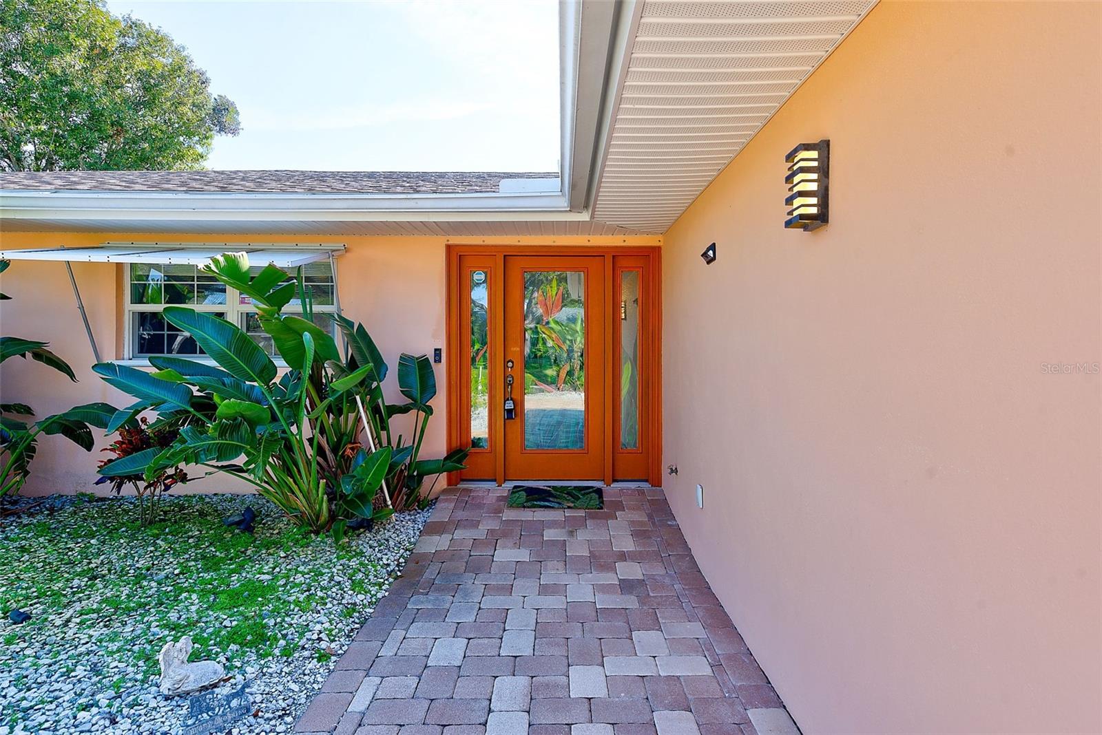 OAKHURST PARK 1ST ADD - Residential Lease