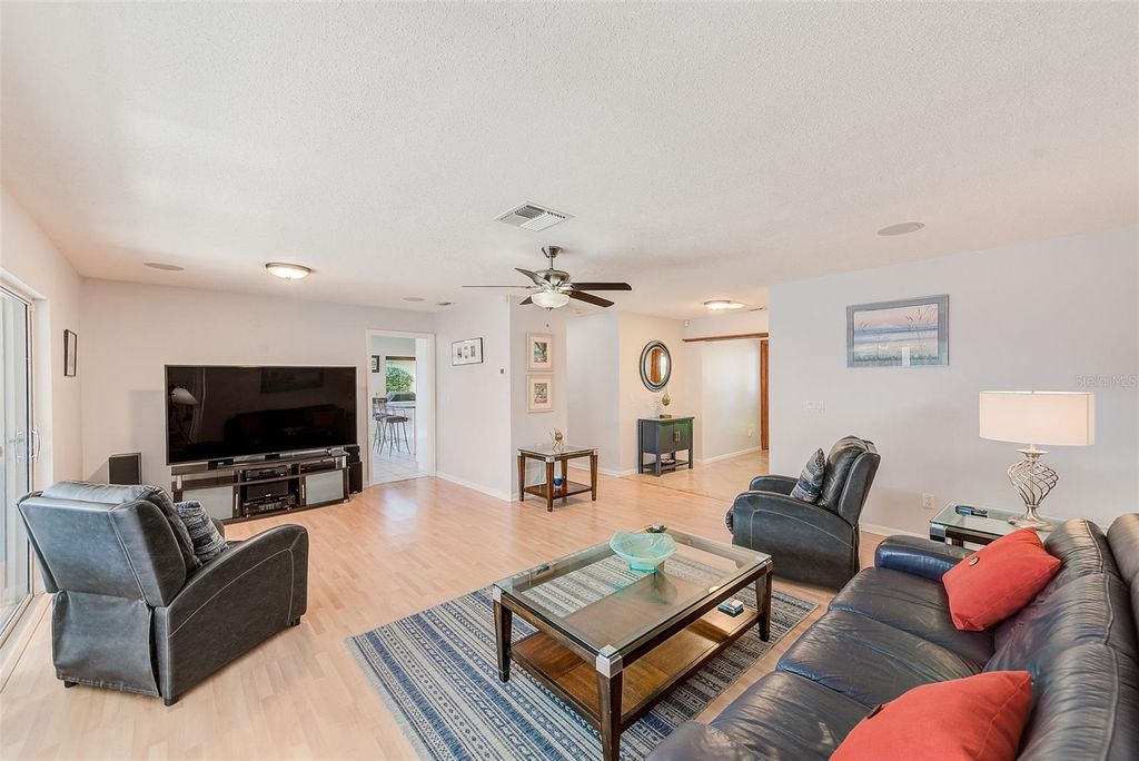 Photo of 13880 88th Terrace, Seminole, FL 33776 (MLS # TB8454322)