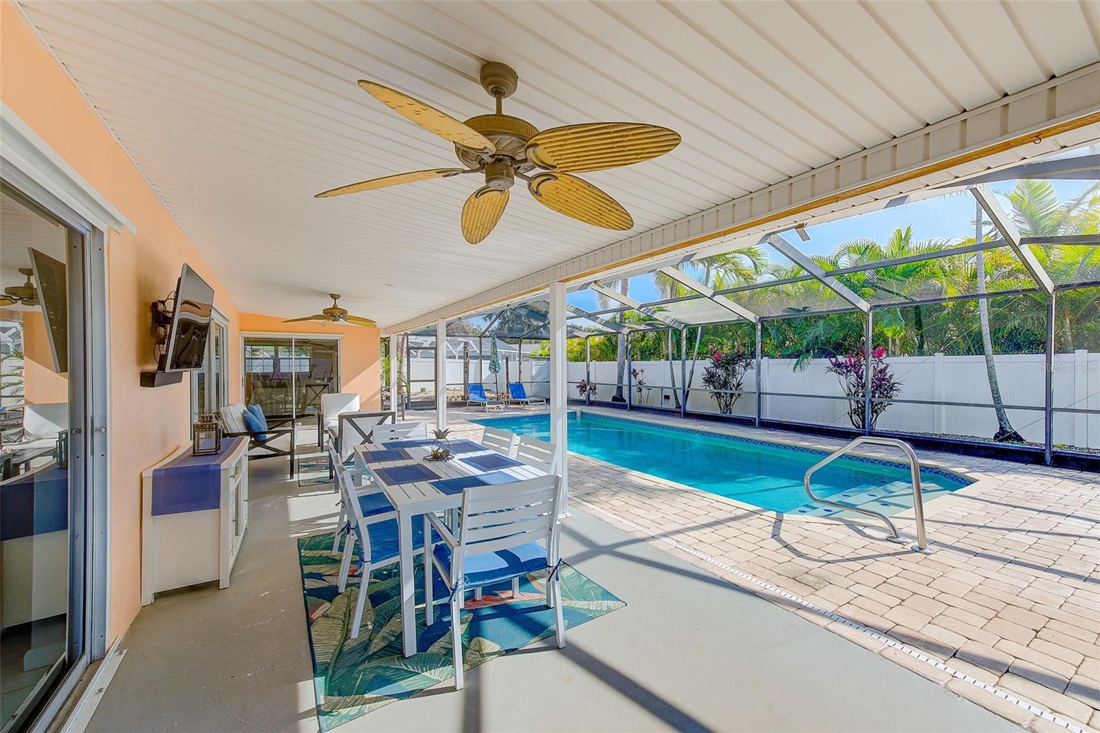 OAKHURST PARK 1ST ADD - Residential Lease