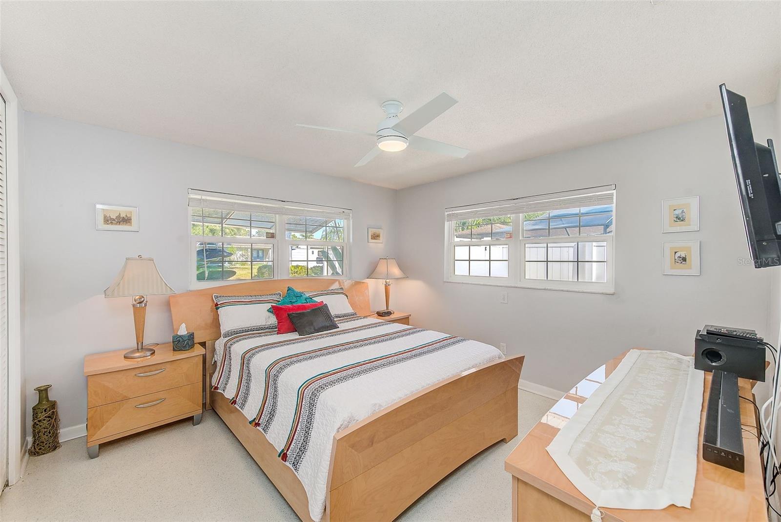 OAKHURST PARK 1ST ADD - Residential Lease