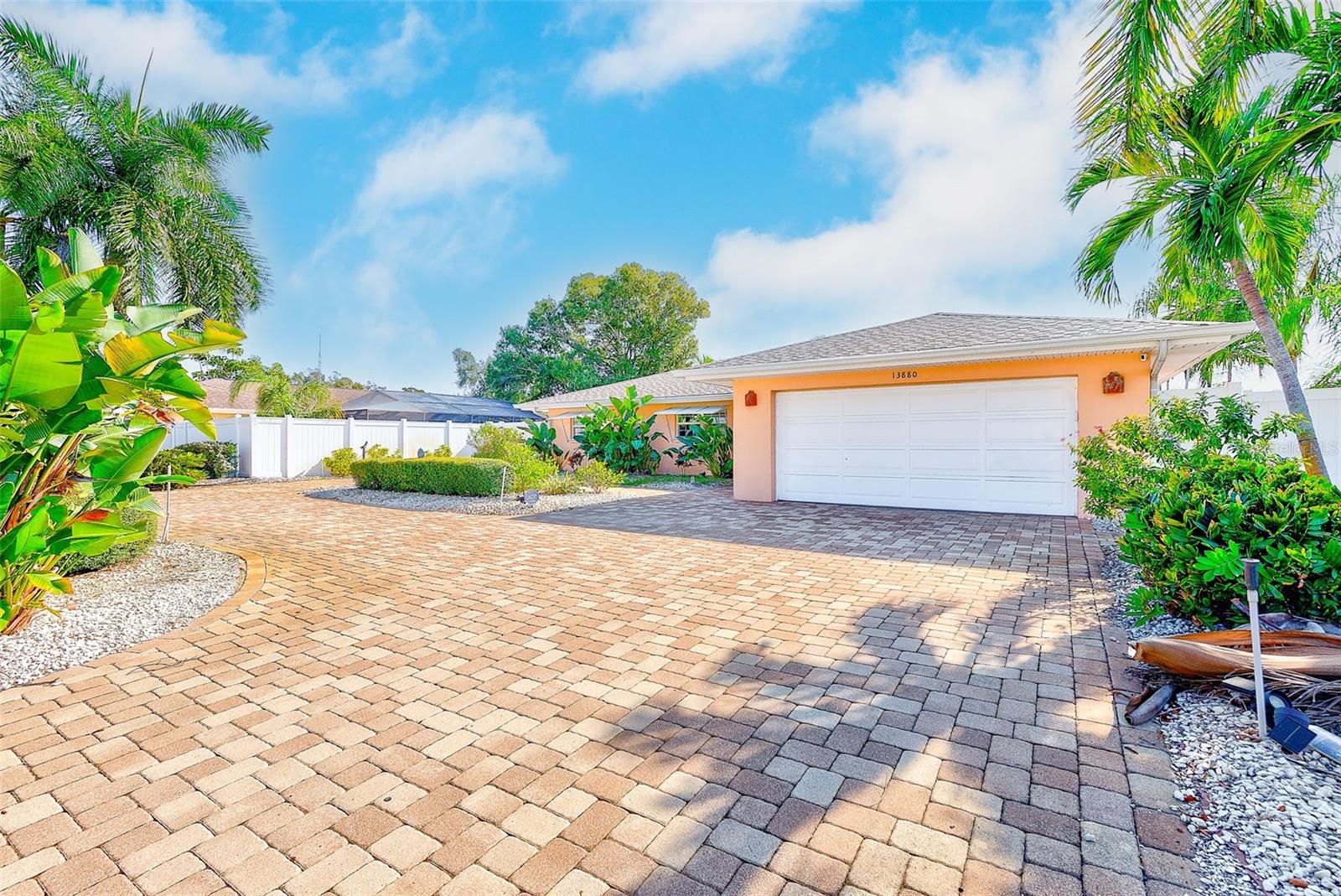 OAKHURST PARK 1ST ADD - Residential Lease