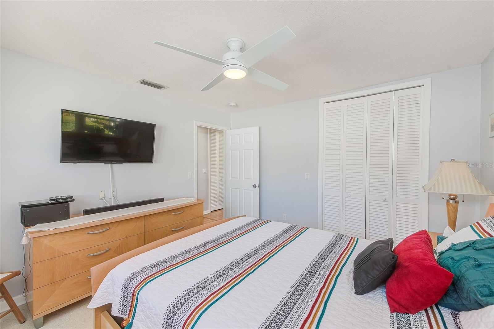 OAKHURST PARK 1ST ADD - Residential Lease