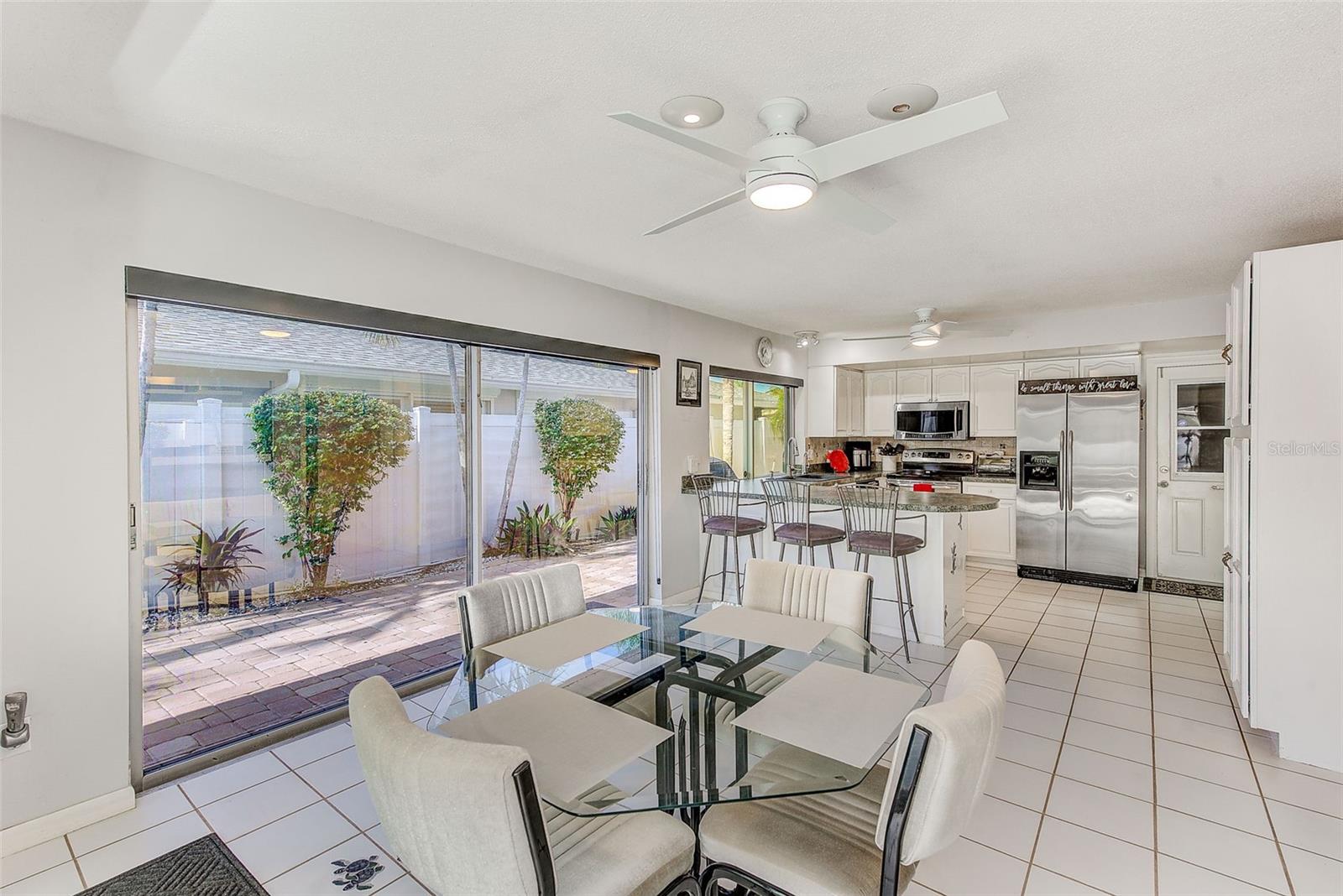 OAKHURST PARK 1ST ADD - Residential Lease