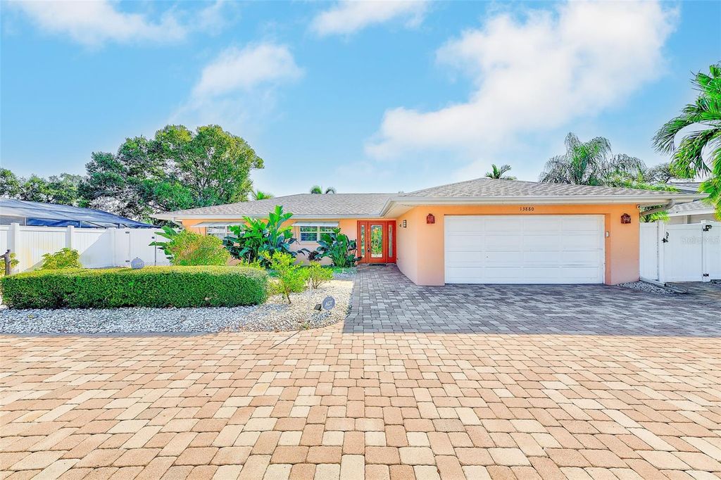 Photo of 13880 88th Terrace, Seminole, FL 33776 (MLS # TB8454322)