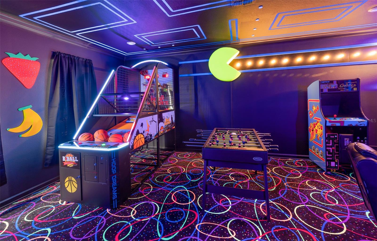 COVE AT STOREY LAKE 4 - Residential