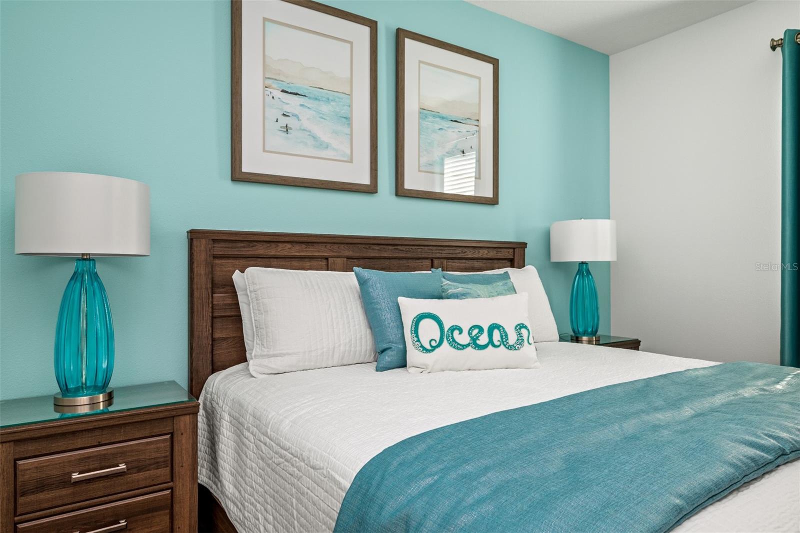 COVE AT STOREY LAKE 4 - Residential