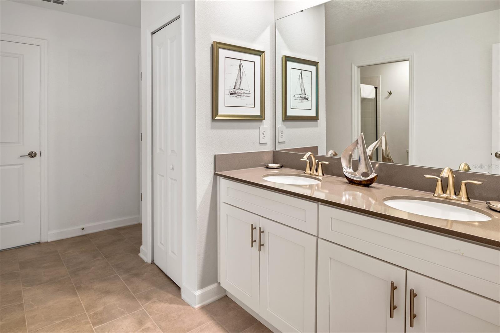 COVE AT STOREY LAKE 4 - Residential