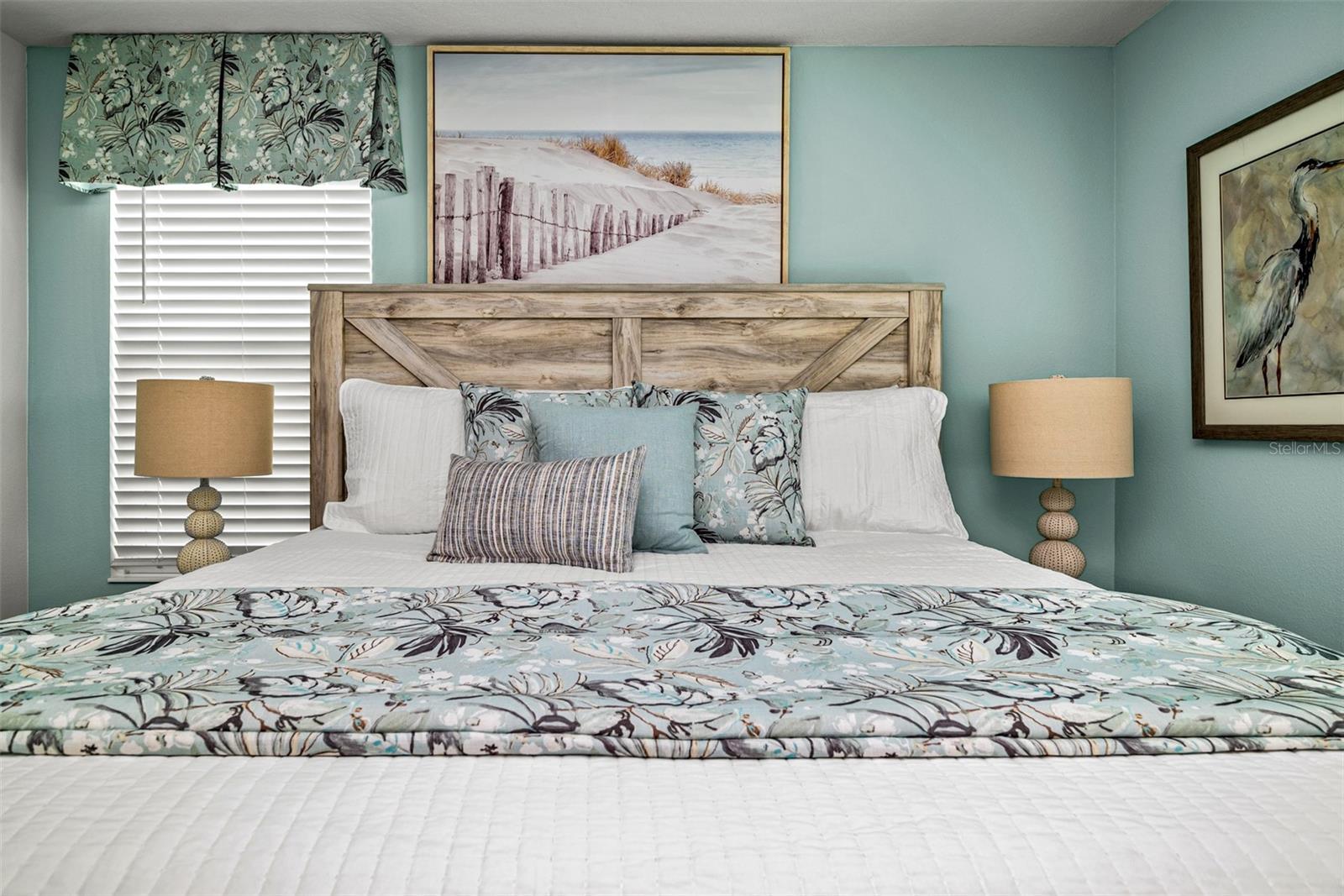 COVE AT STOREY LAKE 4 - Residential