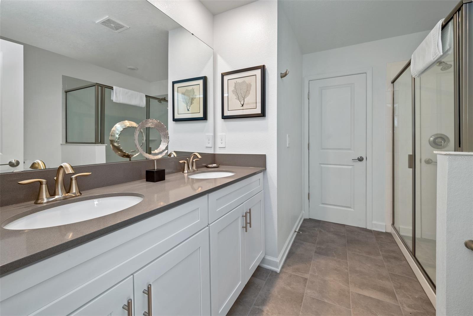 COVE AT STOREY LAKE 4 - Residential