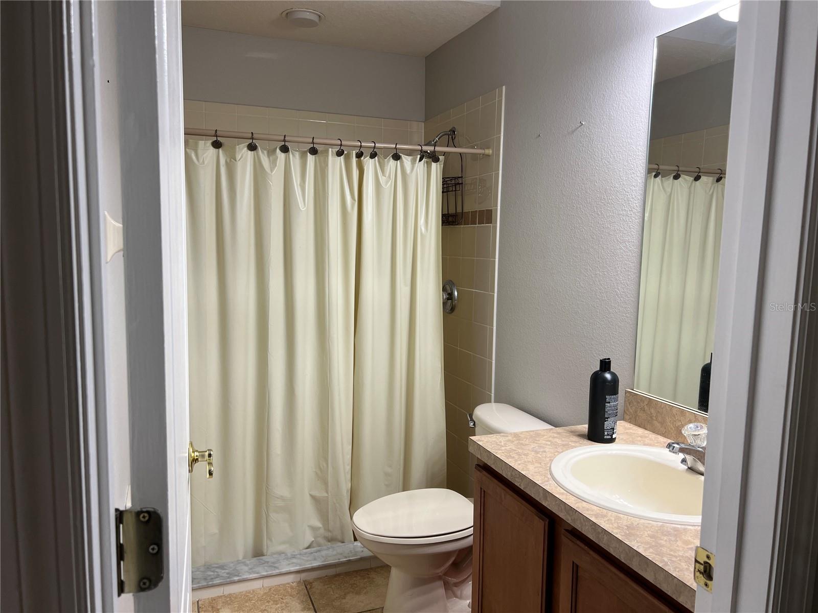 LAKE MONTGOMERY ESTATES SUB - Residential Lease