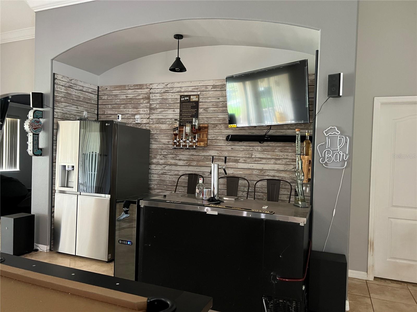 LAKE MONTGOMERY ESTATES SUB - Residential Lease