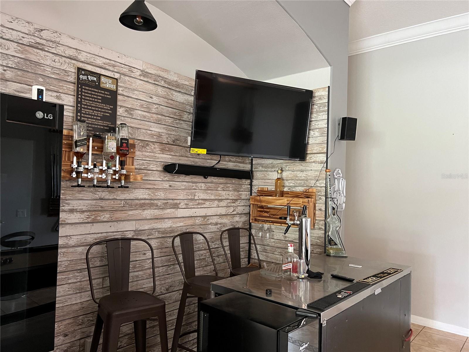 LAKE MONTGOMERY ESTATES SUB - Residential Lease