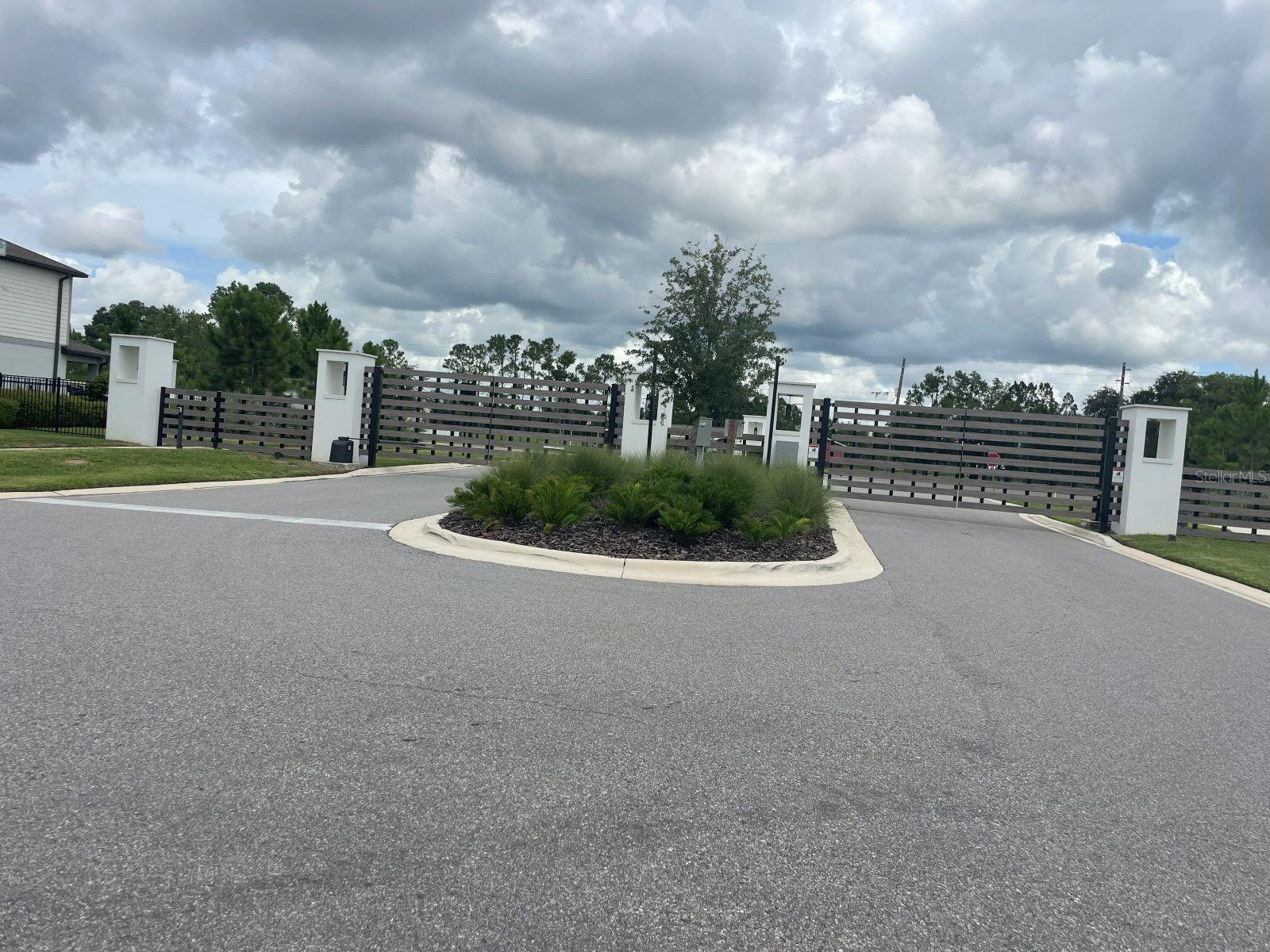 WHISPERING PINES PH 1 - Residential Lease