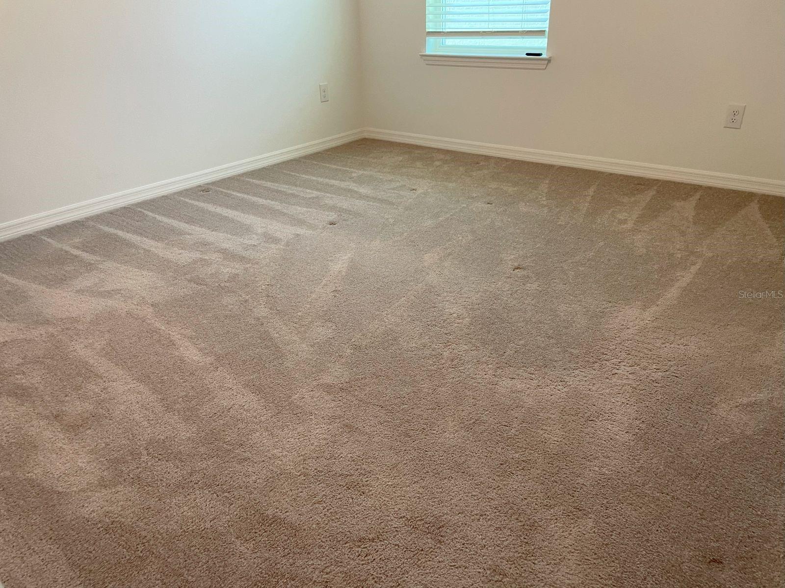 WHISPERING PINES PH 1 - Residential Lease