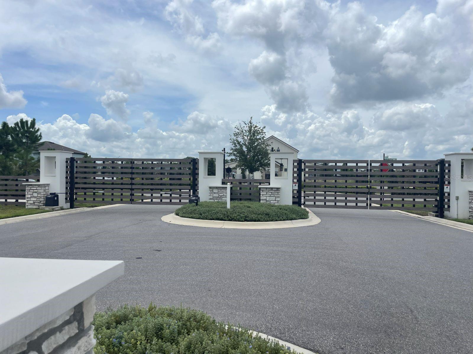WHISPERING PINES PH 1 - Residential Lease