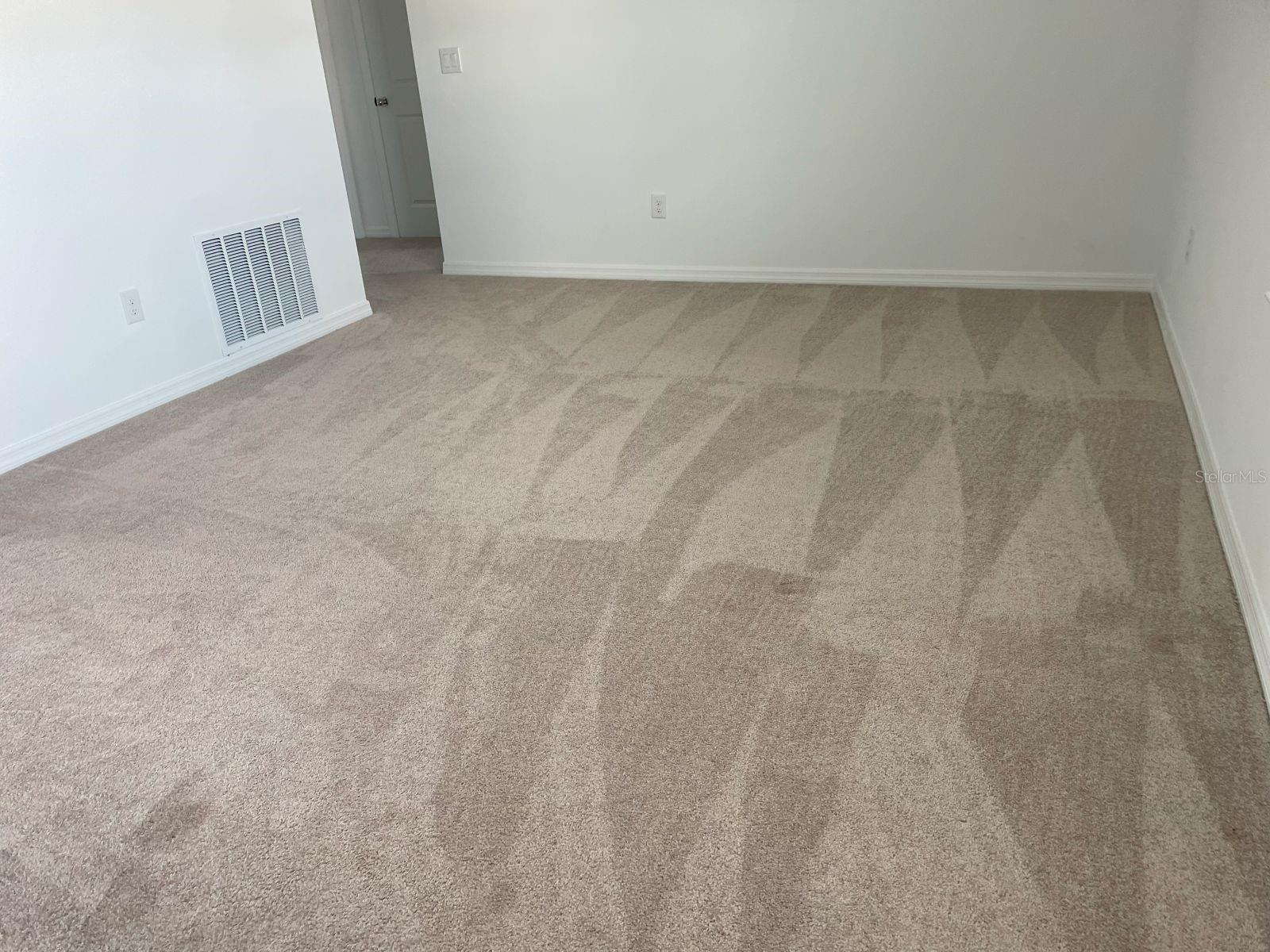 WHISPERING PINES PH 1 - Residential Lease