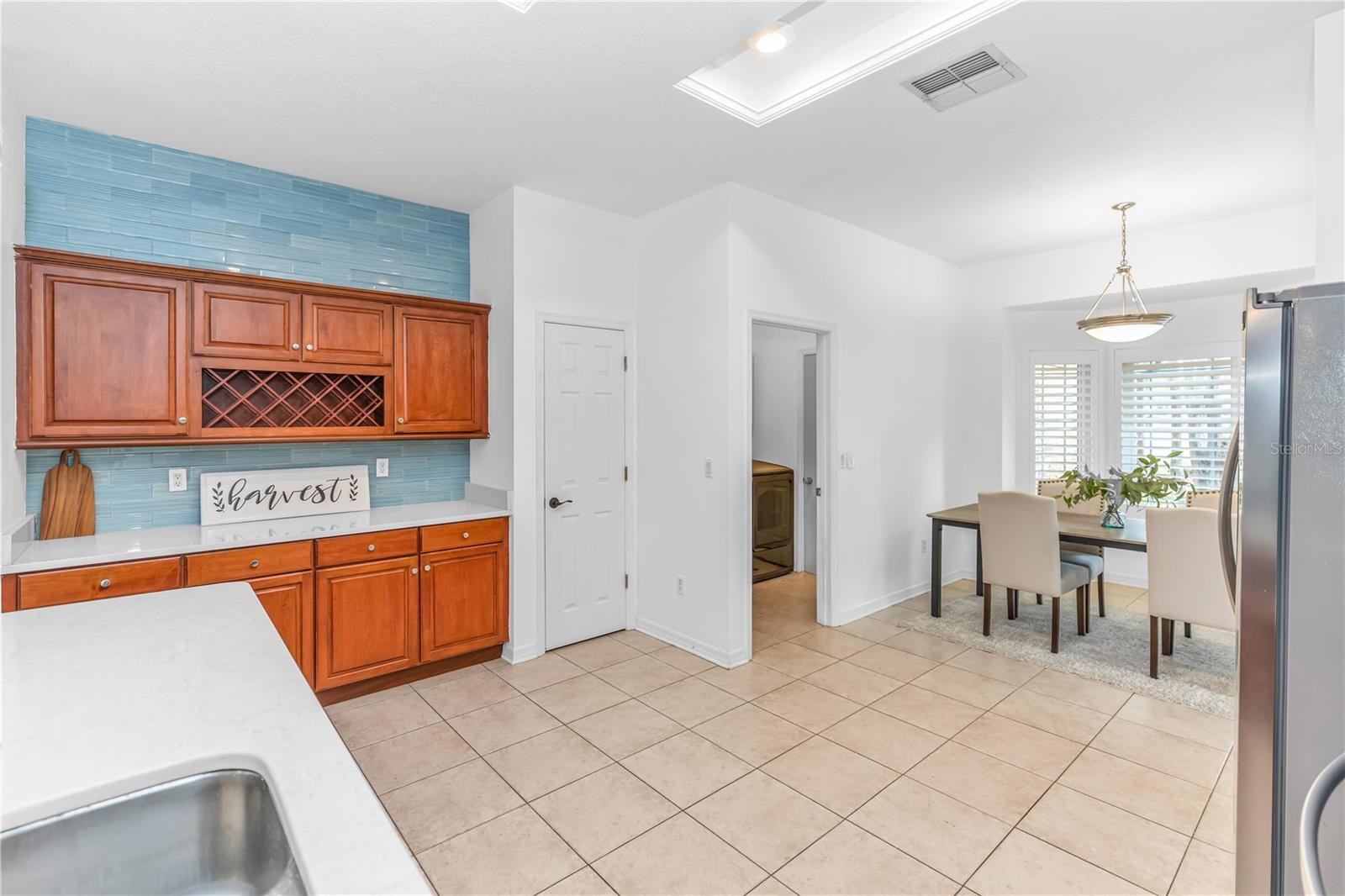 WOODBOUND LAKES SUB - Residential