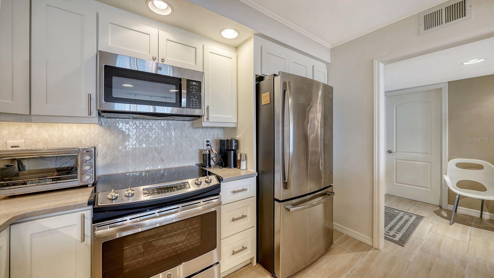 SEAPLACE II - Residential