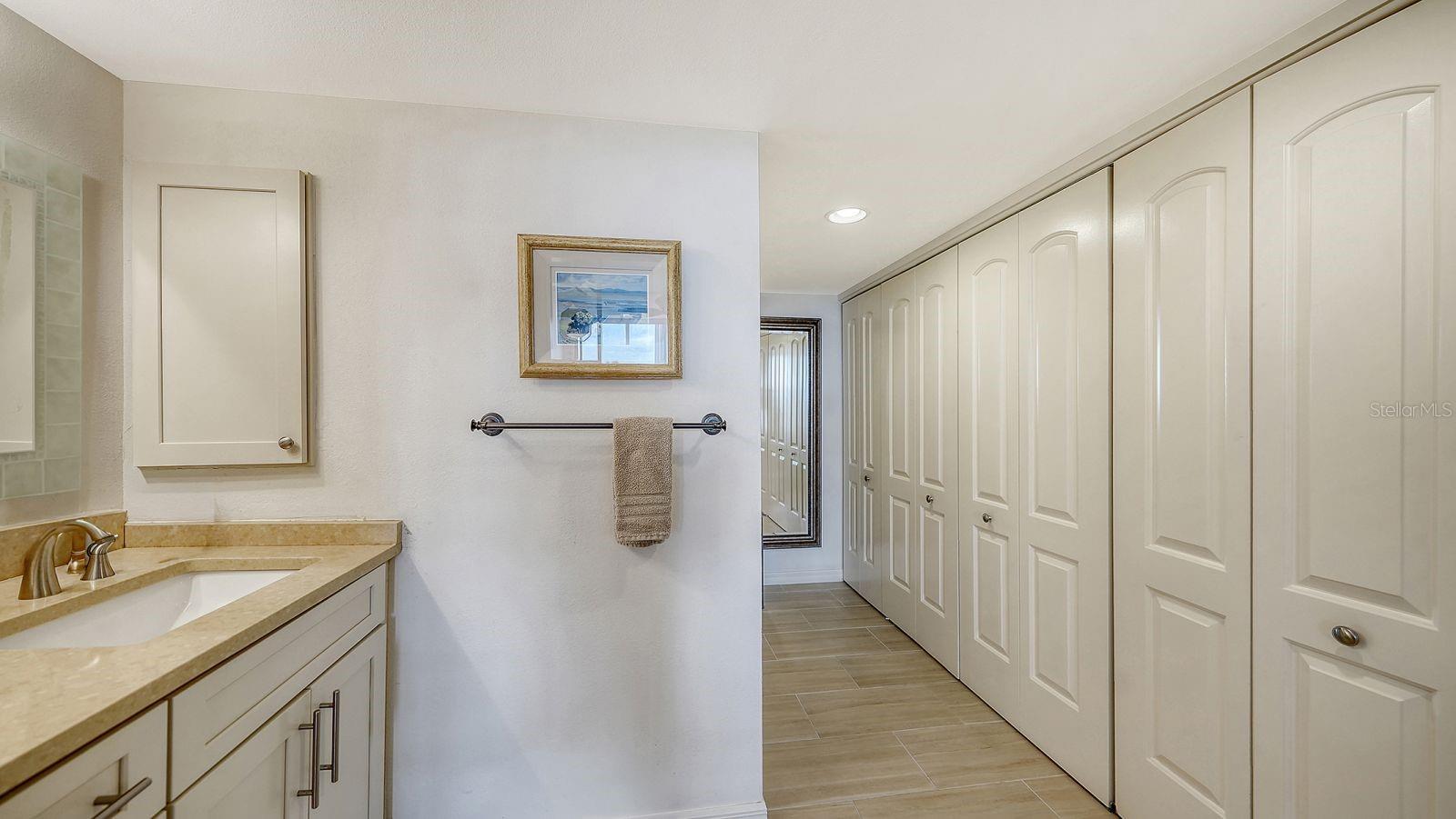 SEAPLACE II - Residential