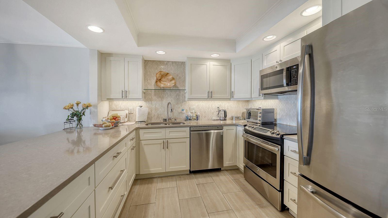 SEAPLACE II - Residential