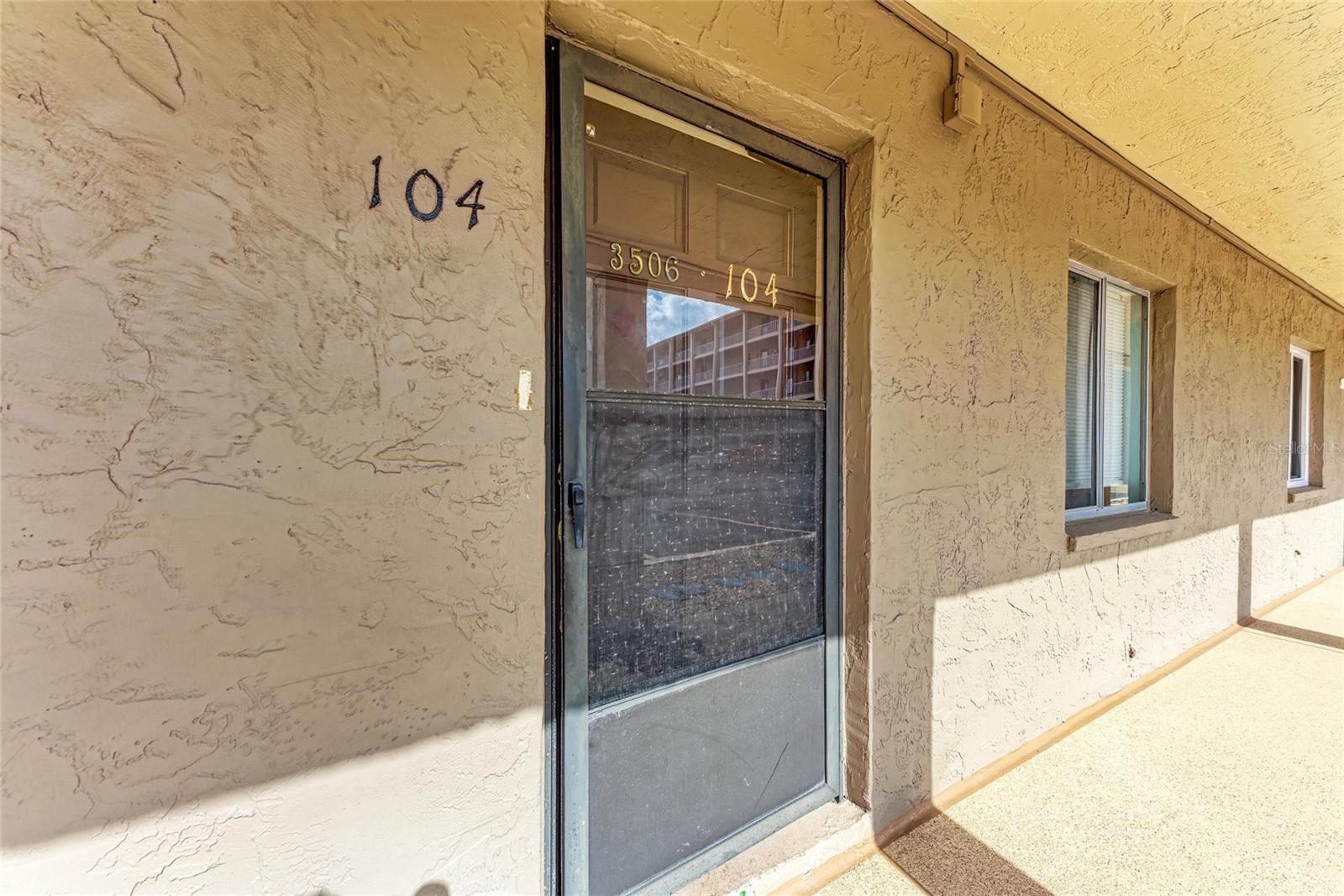 3506 LAKE BAYSHORE DRIVE 104