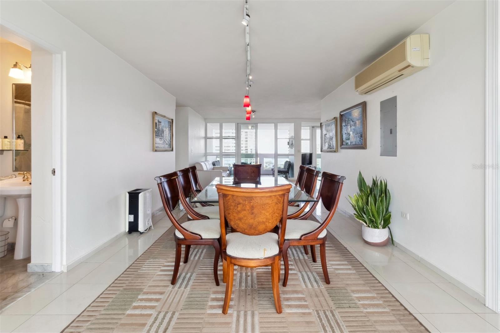 1362 MAGDALENA AVENUE E 1002