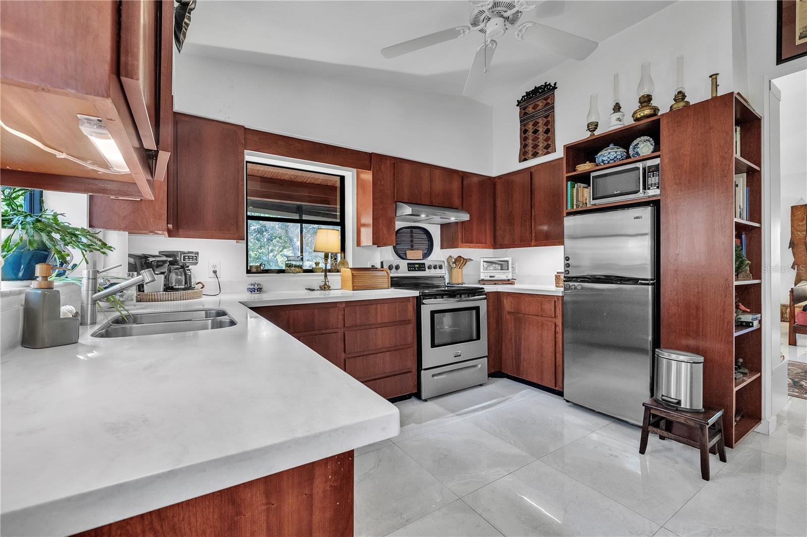 HORSE CRK ACRES - Residential