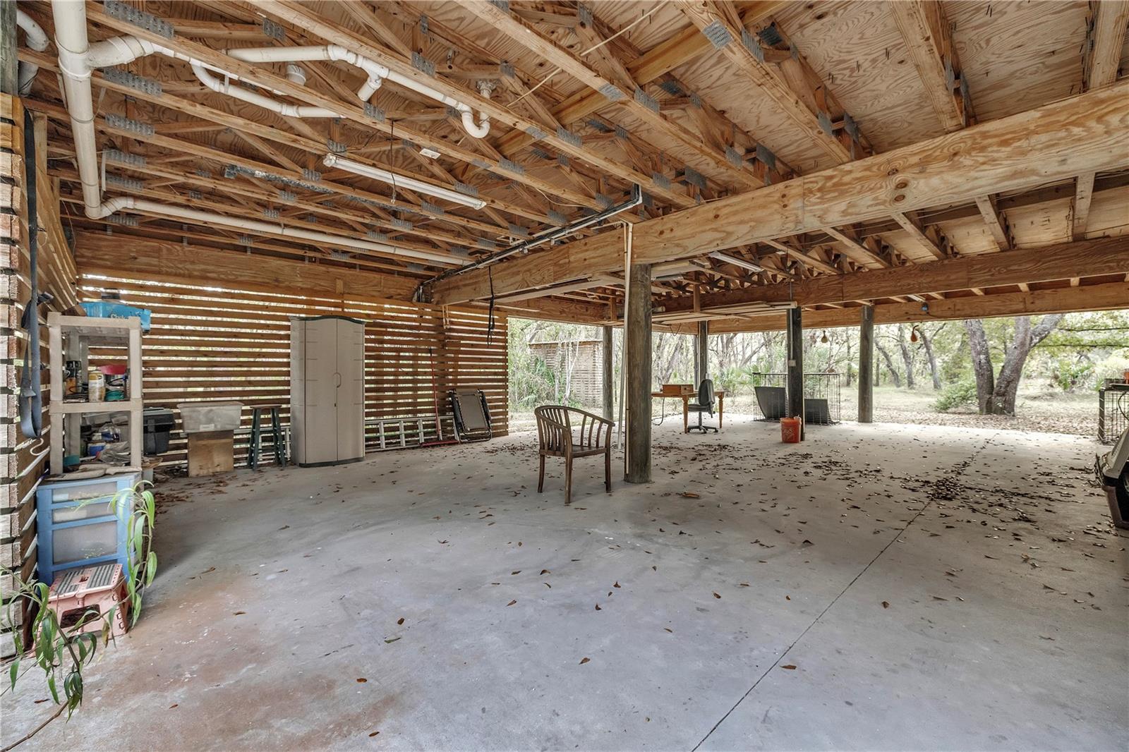 HORSE CRK ACRES - Residential