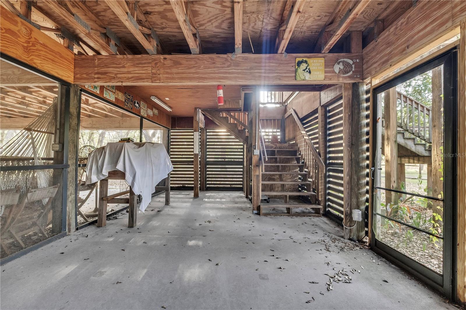 HORSE CRK ACRES - Residential