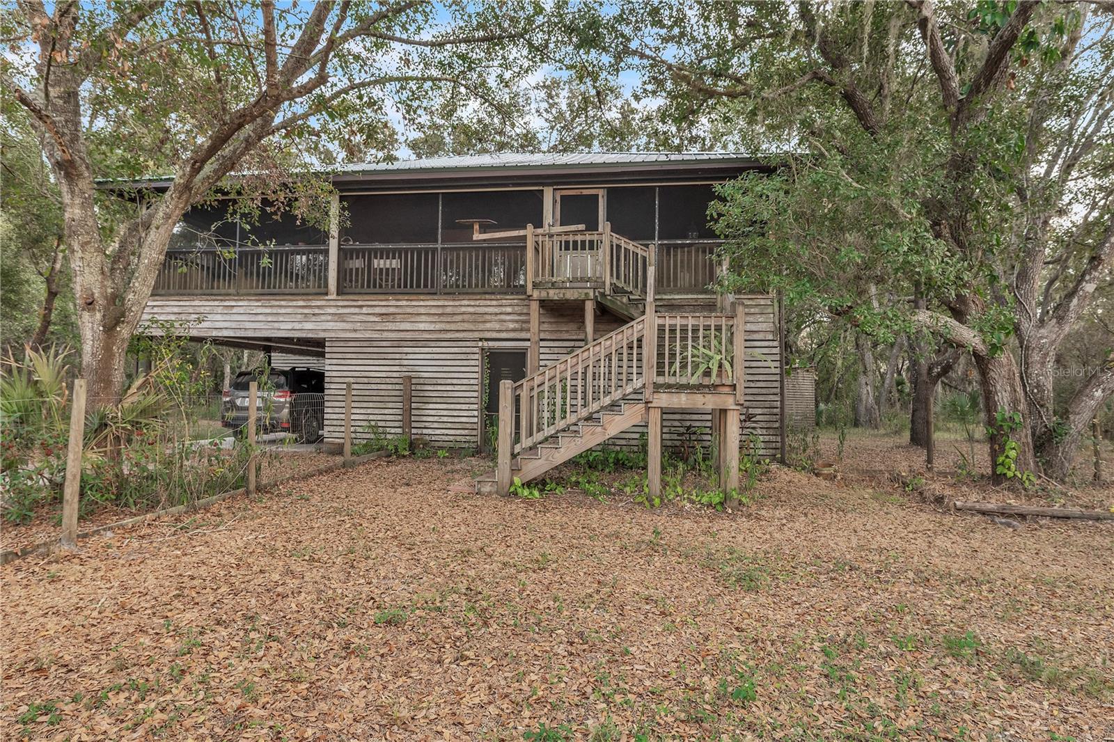 HORSE CRK ACRES - Residential