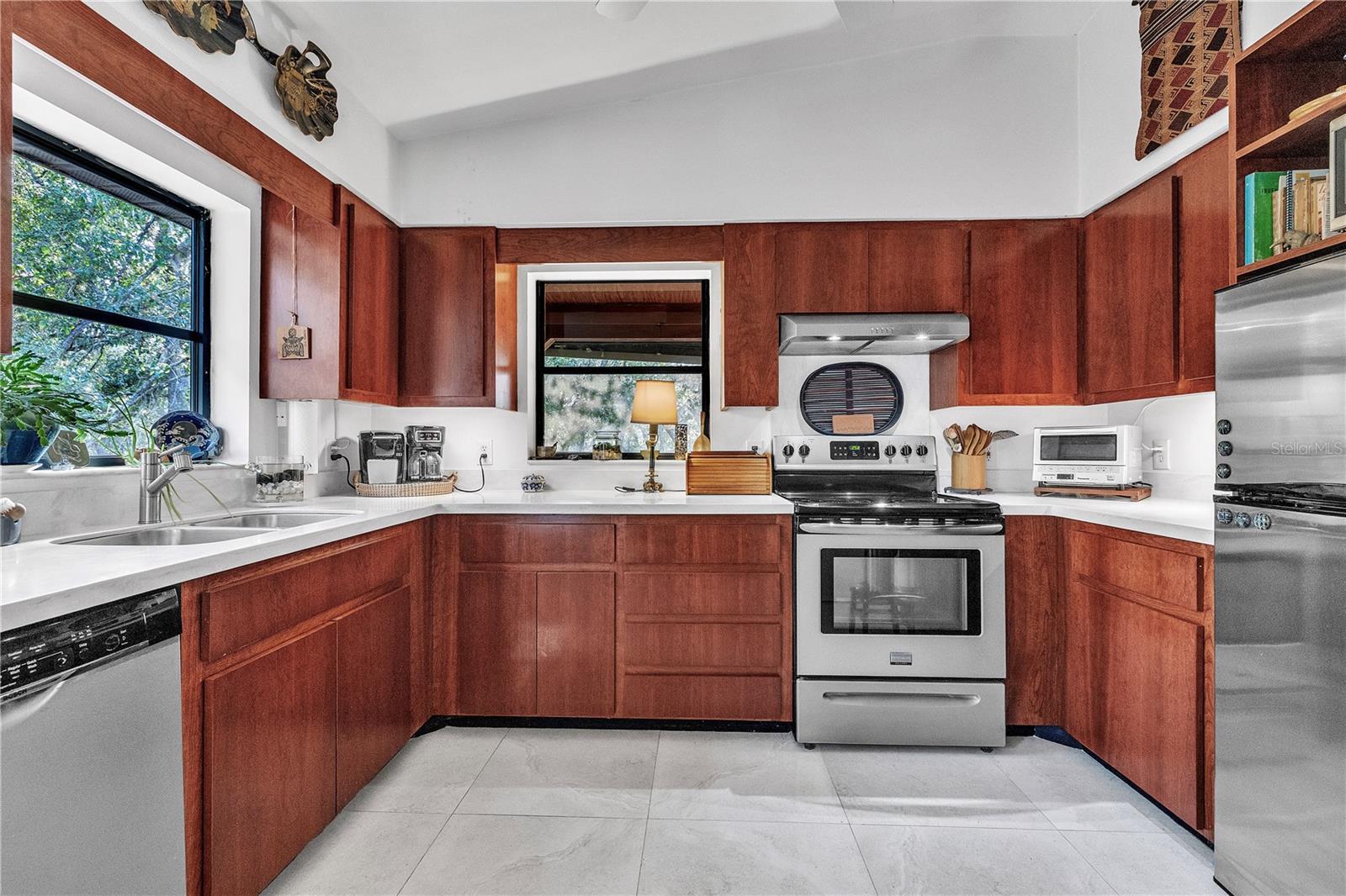 HORSE CRK ACRES - Residential