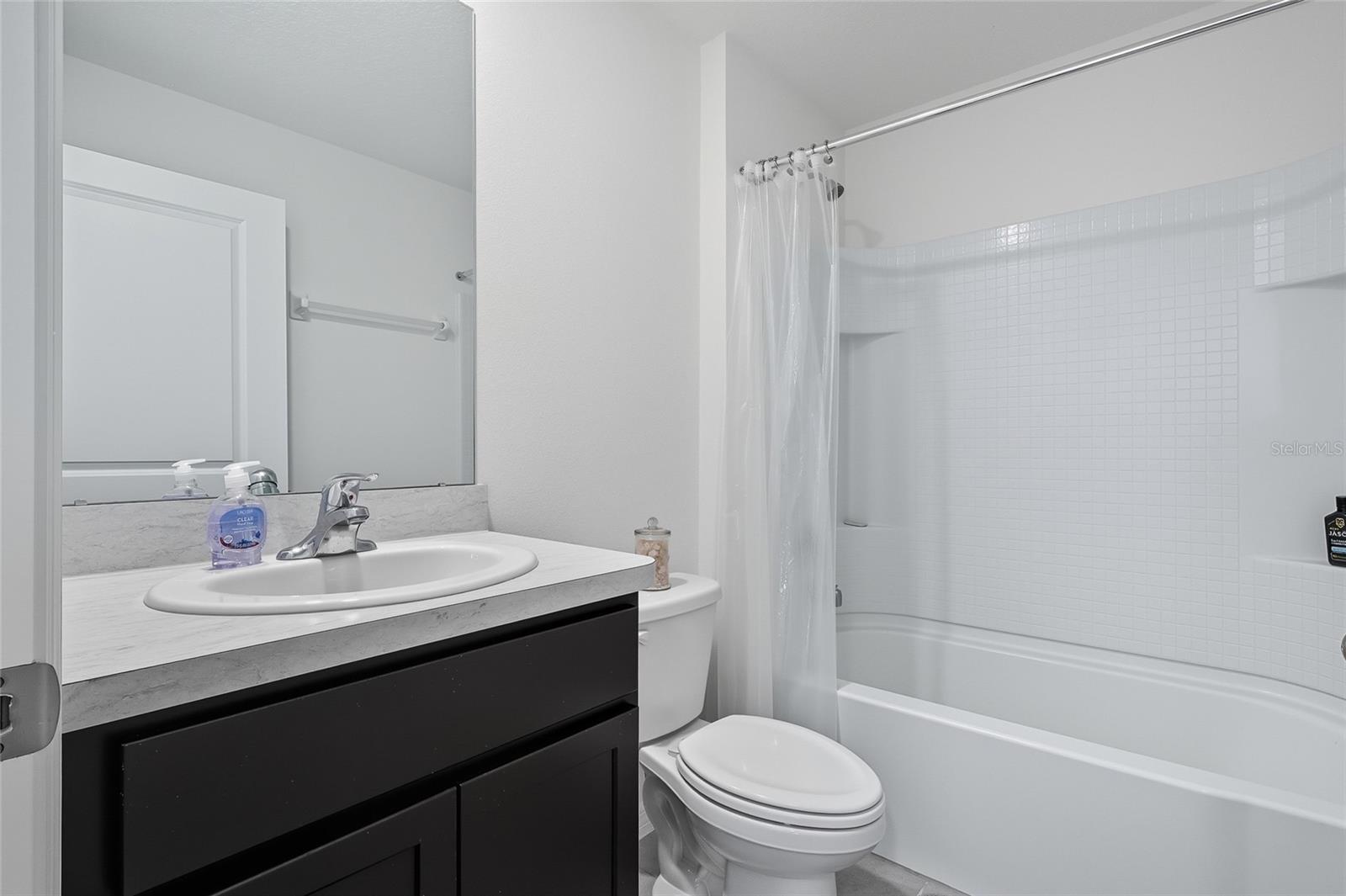 SUWANNEE LAKESIDE PH 2 & 3 - Residential
