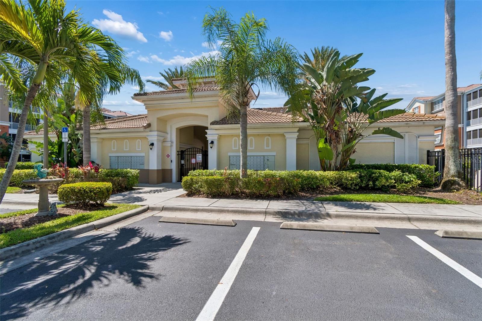 MONTEREY AT LAKE SEMINOLE CONDO - Residential