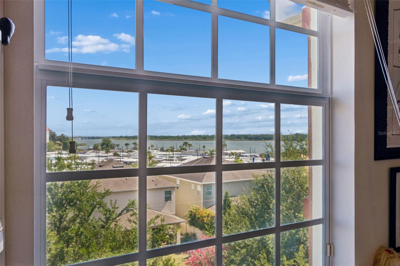 MONTEREY AT LAKE SEMINOLE CONDO - Residential