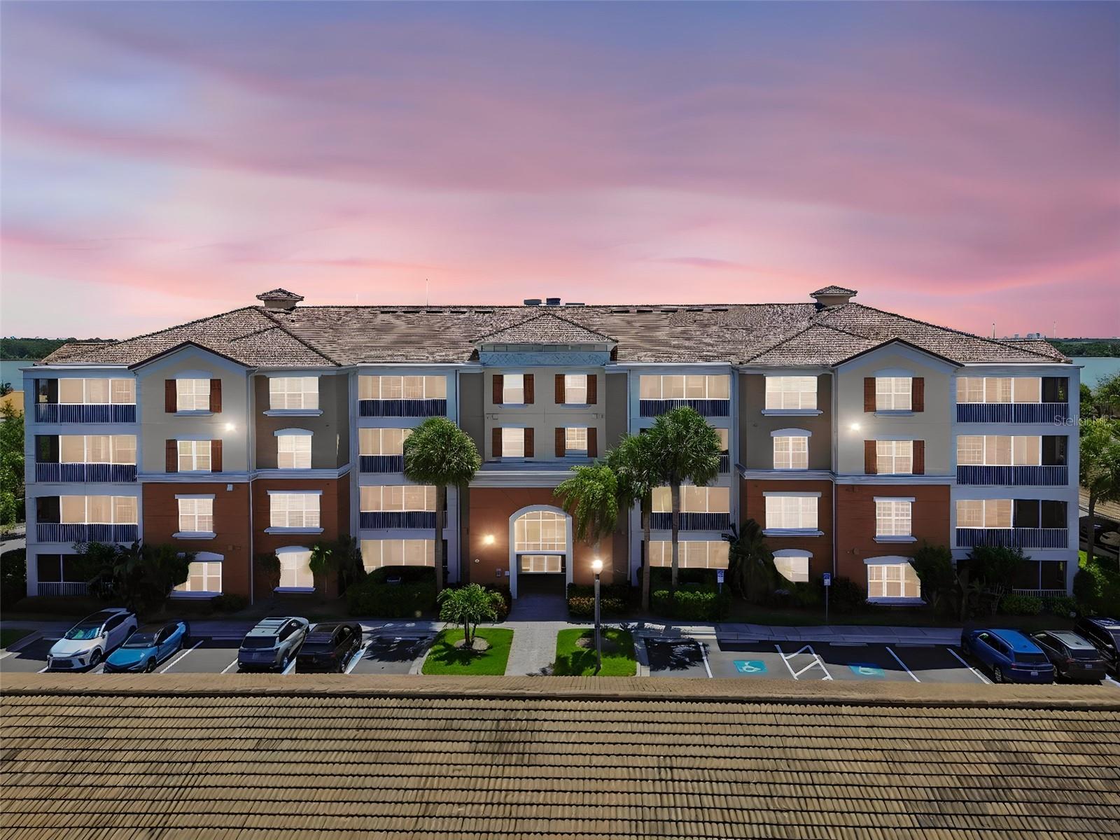 MONTEREY AT LAKE SEMINOLE CONDO - Residential