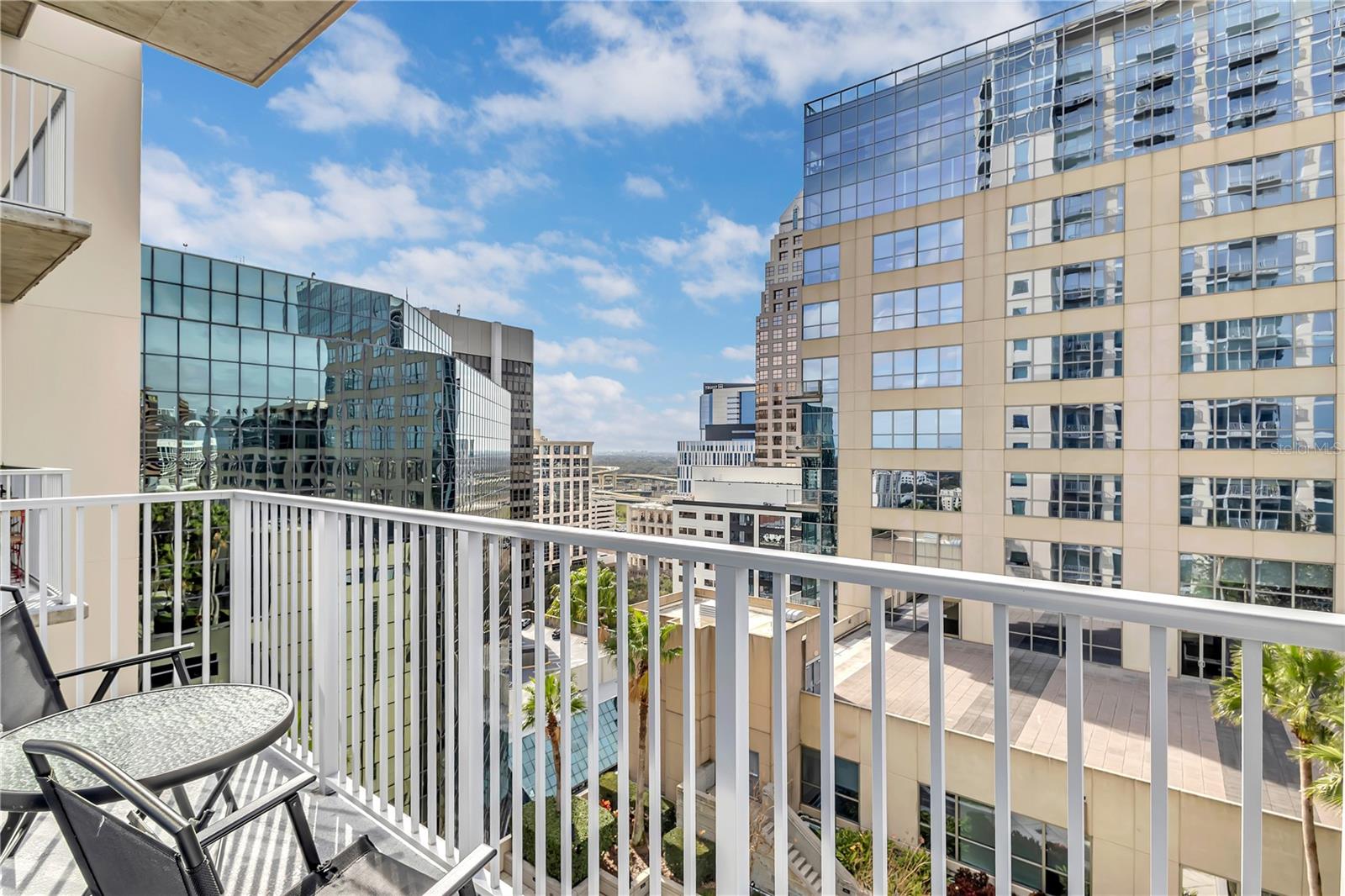 SOLAIRE/PLAZA CONDO - Residential