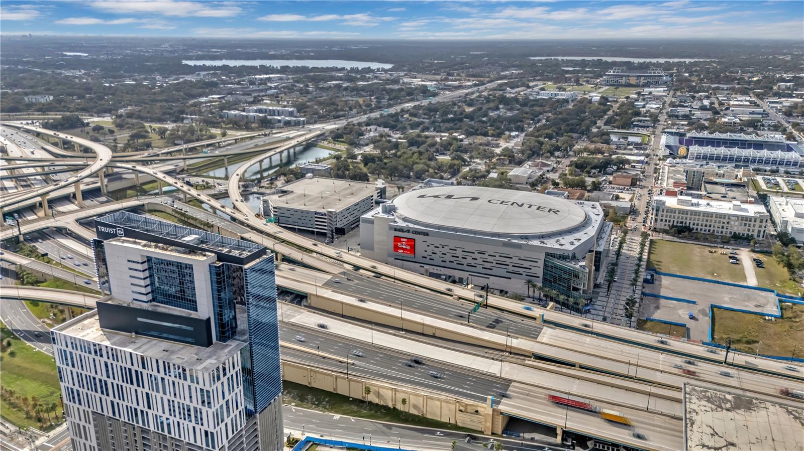 SOLAIRE/PLAZA CONDO - Residential