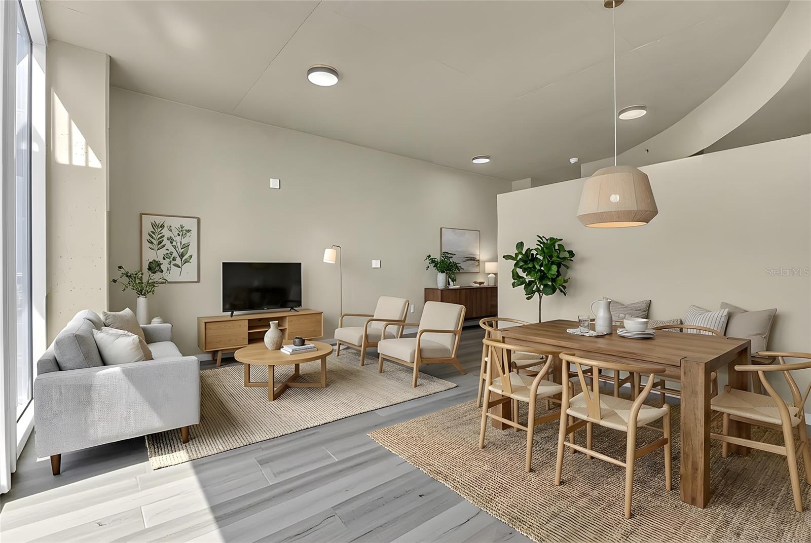 SOLAIRE/PLAZA CONDO - Residential