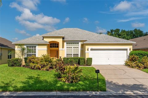 Photo of 135 Langham Drive, Davenport, FL 33897 (MLS # S5148397)