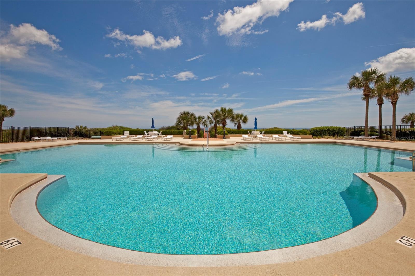 HAMMOCK DUNES - Residential