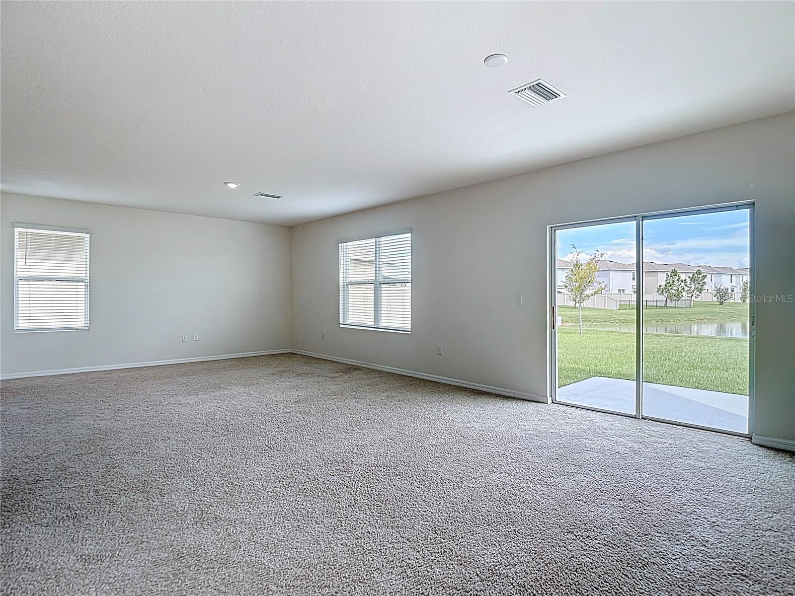 MIRADA PRCL 17-1 - Residential Lease