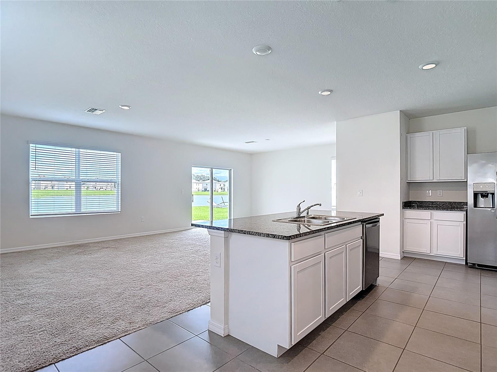 MIRADA PRCL 17-1 - Residential Lease