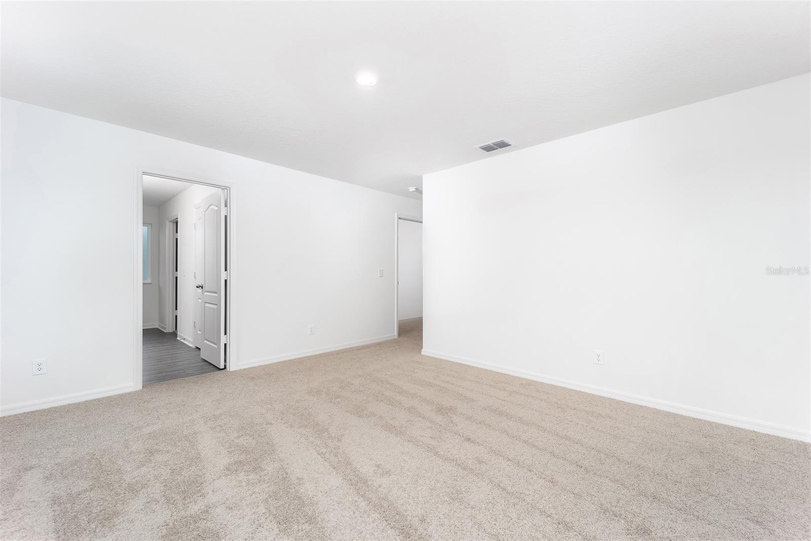 GUM LAKE PRESERVE - Residential