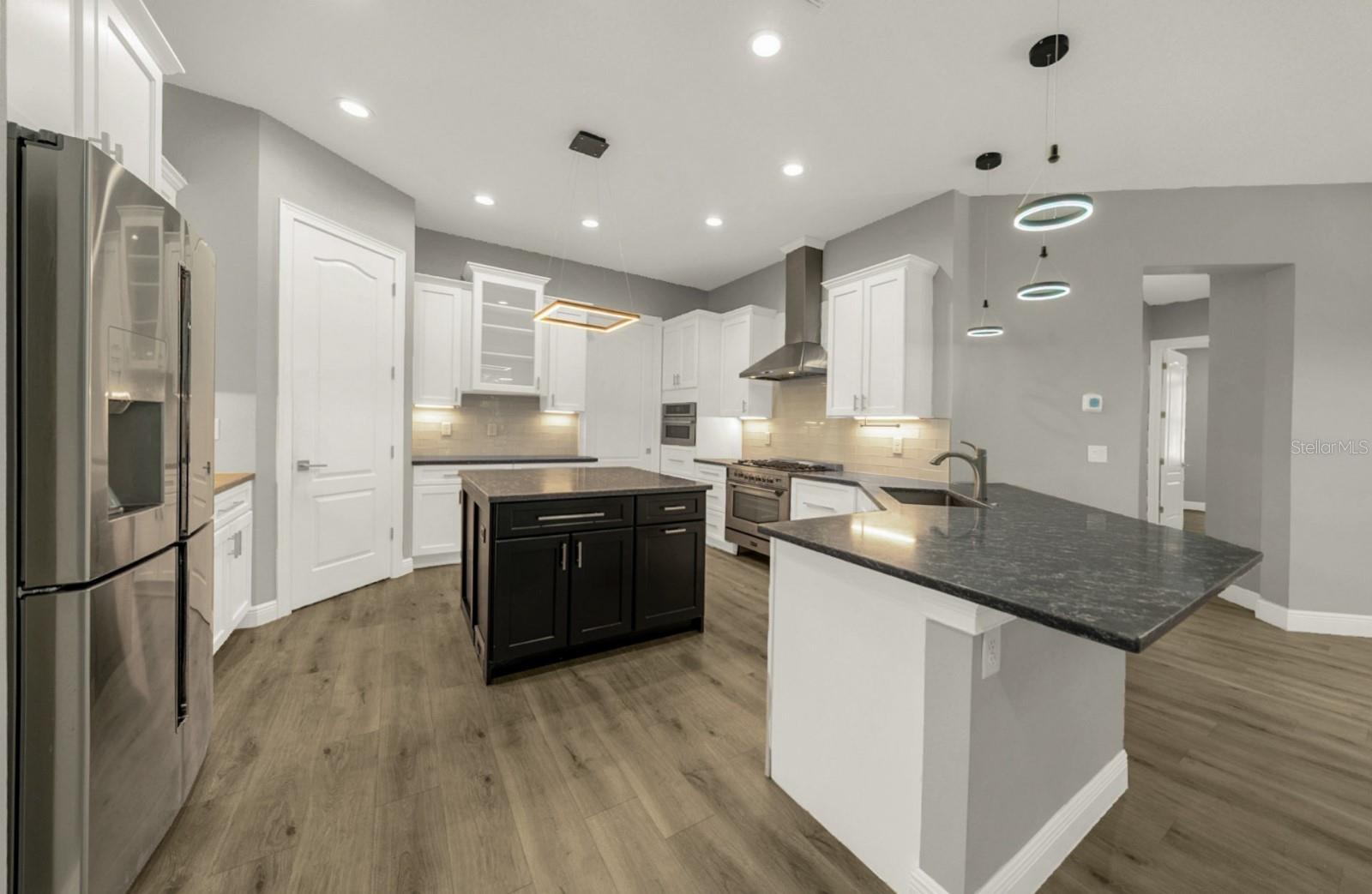 NORRIS DUPONT & GAUDRY GRANT - Residential