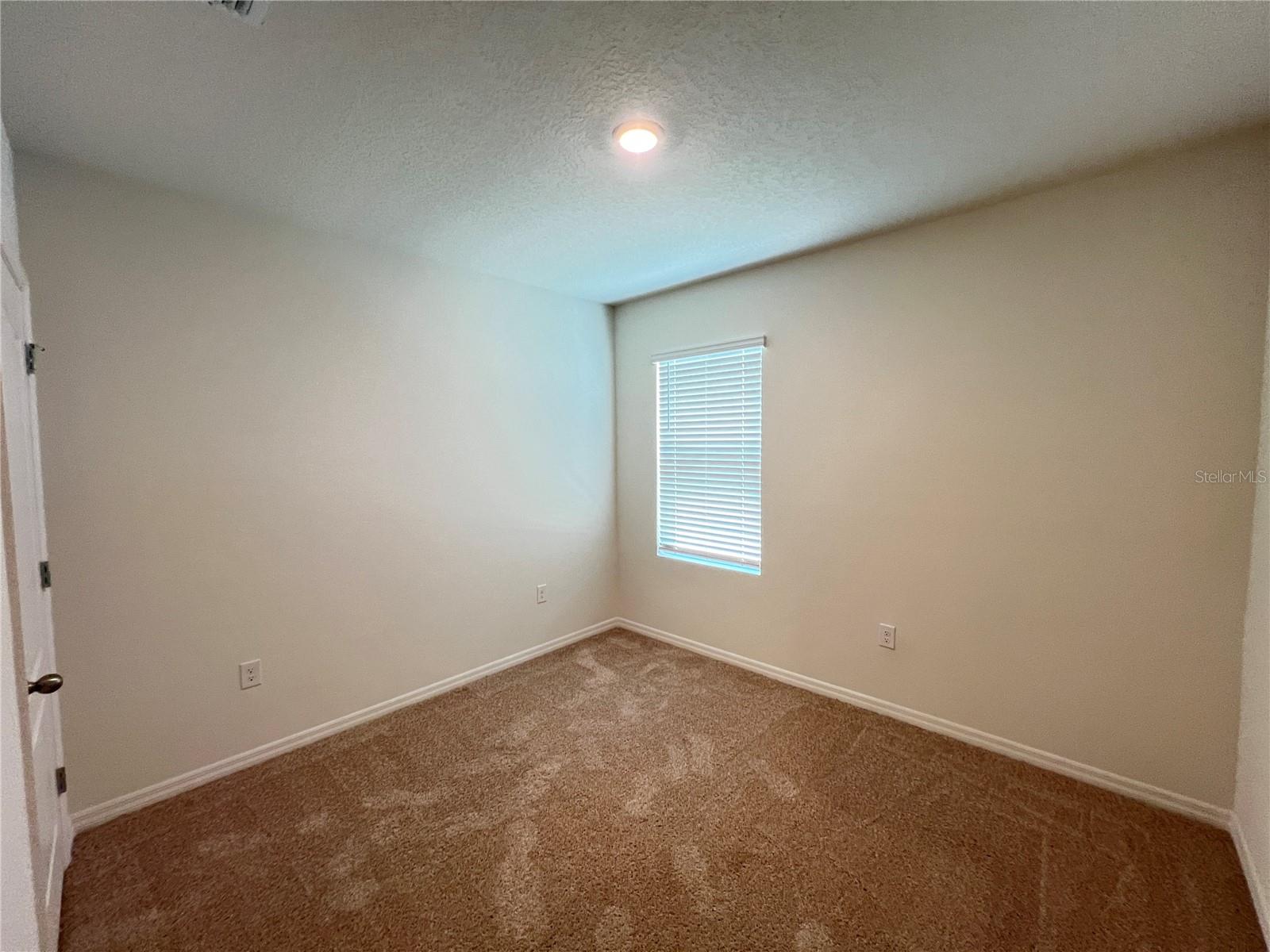 VICTORIA OAKS PH C - Residential Lease