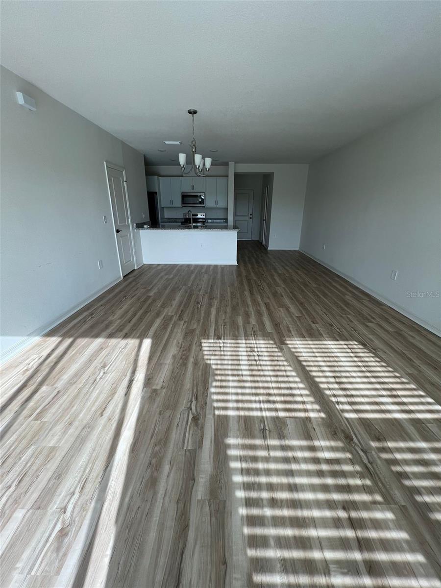 BELLAVIVA PH 4 - Residential Lease