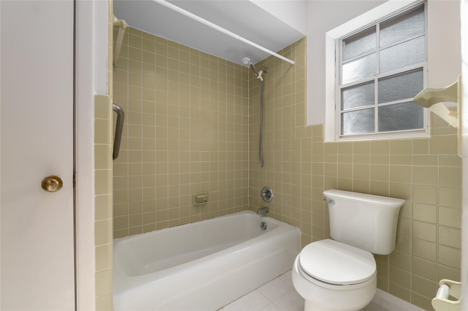 RIDGEWOOD - Residential